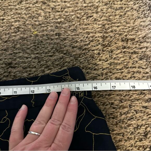 Ann Taylor women’s‎ skirt size 6 black and gold - Picture 7 of 8